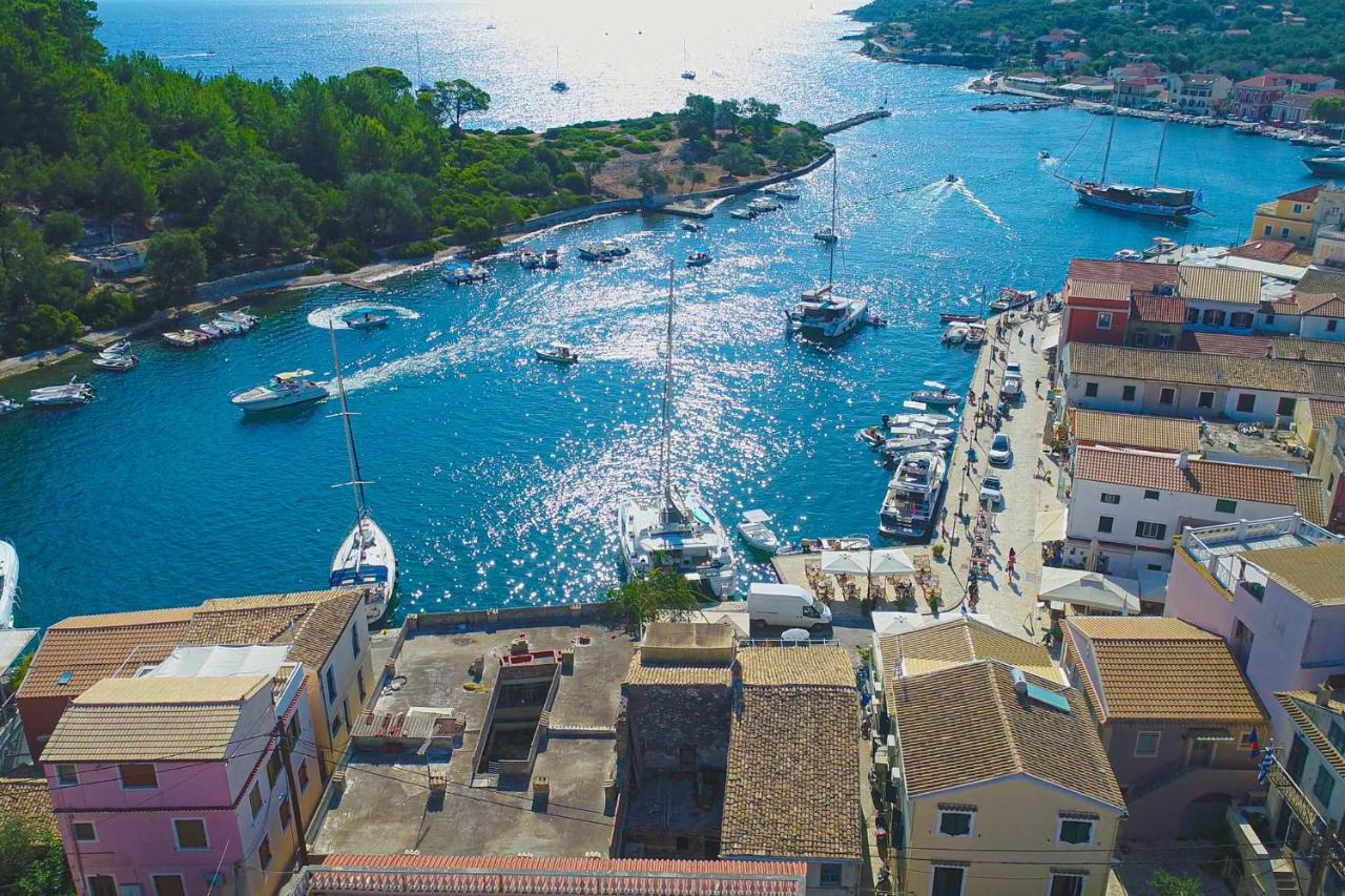 Villa Eleni Paxos Гайос Екстериор снимка